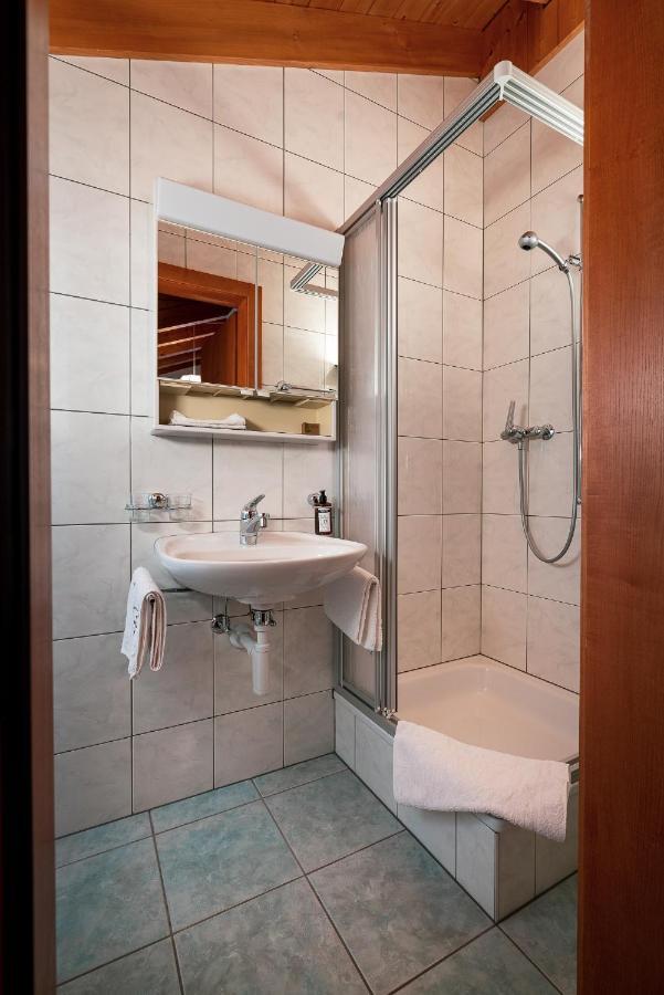 Kulinarik & Geniesser Hotel Strauss Фиш Экстерьер фото